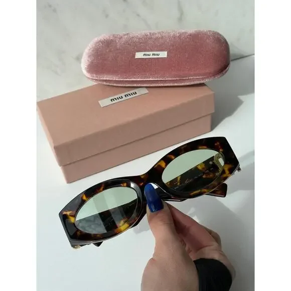 NEW Miu Miu MU11WS Thick Rim Oval Sunglasses in Green Brown - Picture 7 of 7